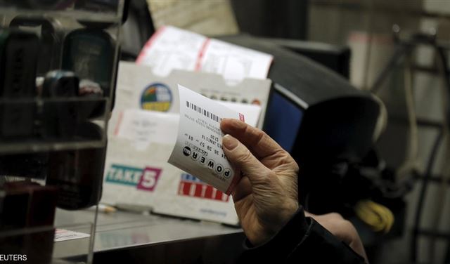 فازت بمليون دولار "صدفة"