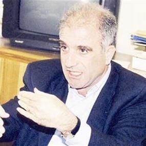 نادر سكر.. عائد!