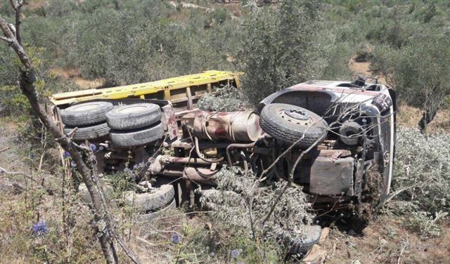 "أبو كرّوم" تسجن شاحنة!
