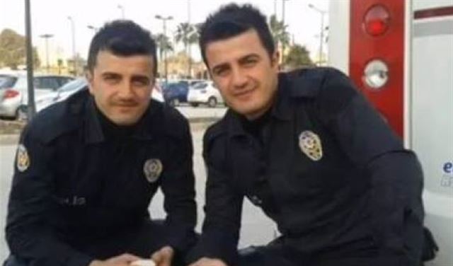 وُلدا سوياً وماتا معاً.. حكاية توأم تركي قُتلا في الانقلاب