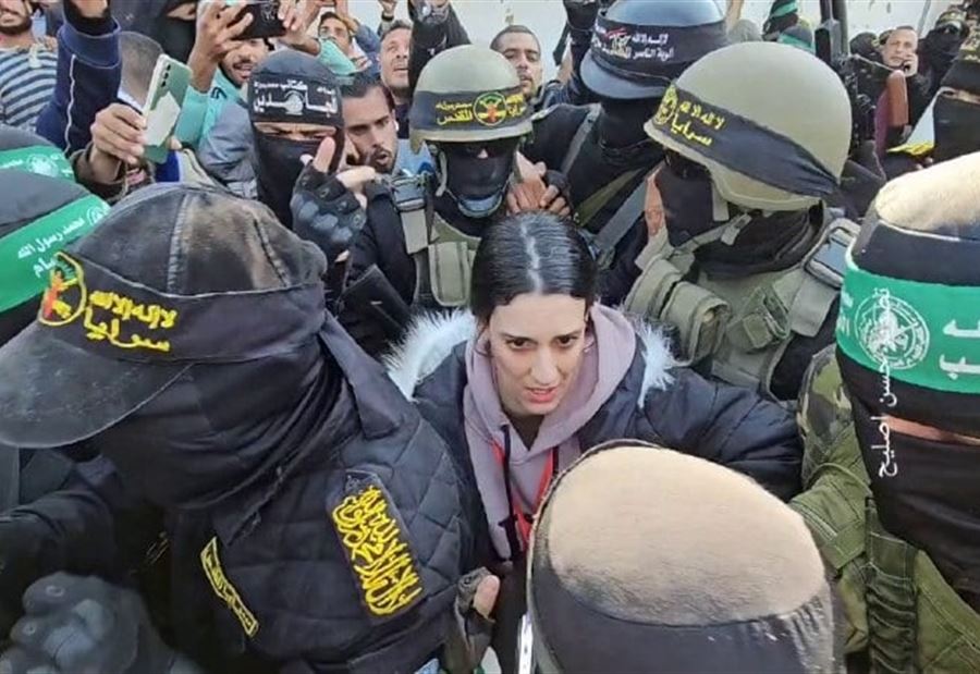 فوضى وتدافع هائل... فيديو يوثق لحظة تسليم أربيل يهود  فوضى وتدافع هائل... فيديو يوثق لحظة تسليم أربيل يهود