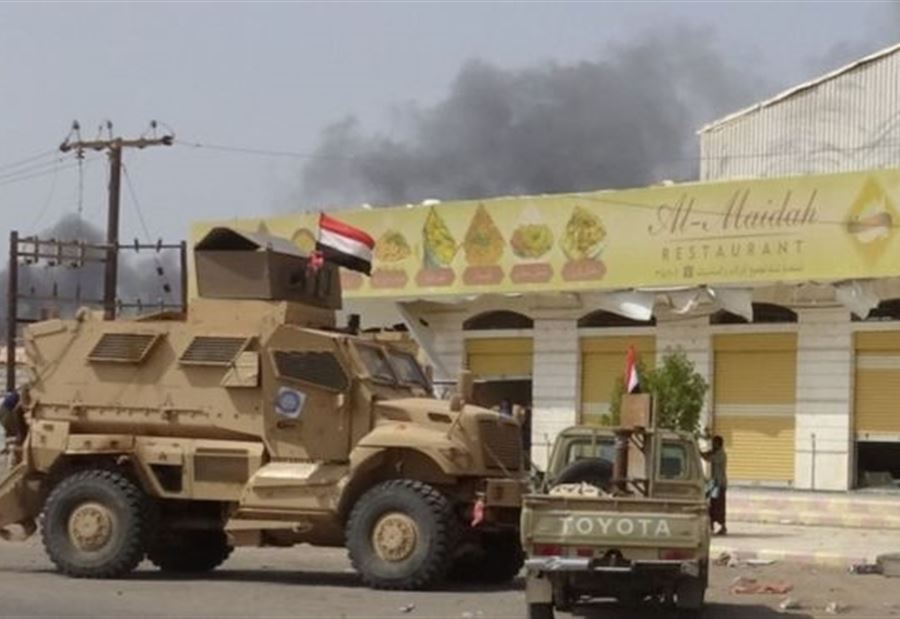 تجدد الاشتباكات والضربات الجوية بالحديدة في اليمن تجدد الاشتباكات والضربات الجوية بالحديدة في اليمن