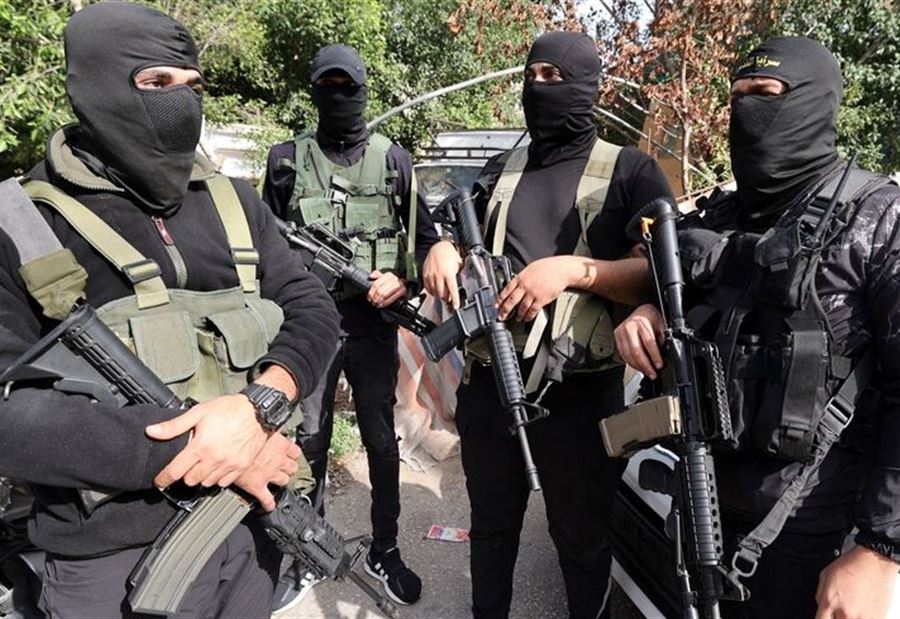 بالفيديو: استهداف قوة إسرائيلية متحصّنة في منزل 