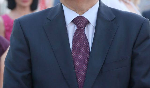 "موظف" اوقع بين بري وعون "موظف" اوقع بين بري وعون