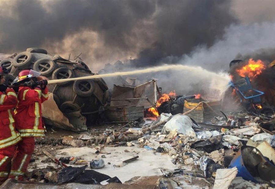 من أهالي شهداء فوج الأطفاء الى الوزيرة... 