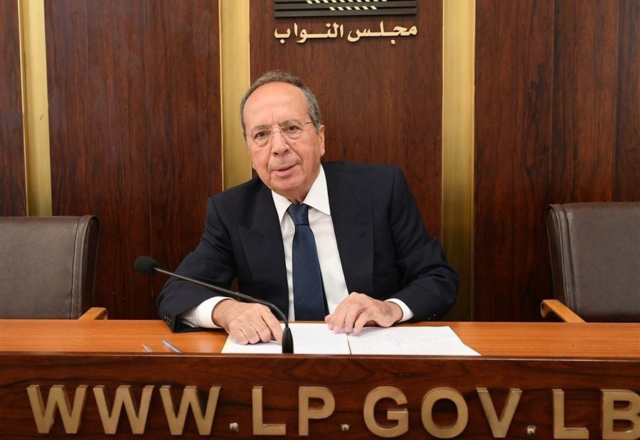 "حوّلوا لبنان إلى كلب حراسة"... تغريدة "ناريّة" للـ السيّد!