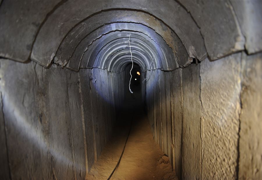 من أحد الأنفاق... "حماس" تطوّق فرقة إسرائيلية "كاملة"