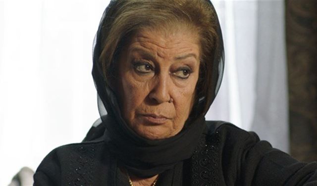 منى واصف تكشف عن عمرها.. وهذه وصيتها!