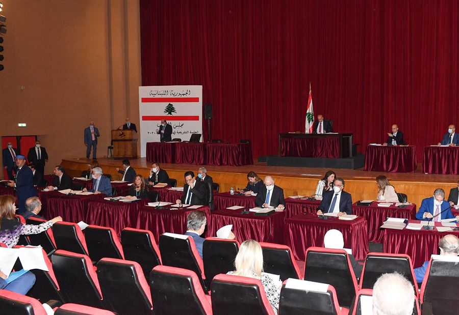 دياب يؤيّد طرح بهية الحريري 