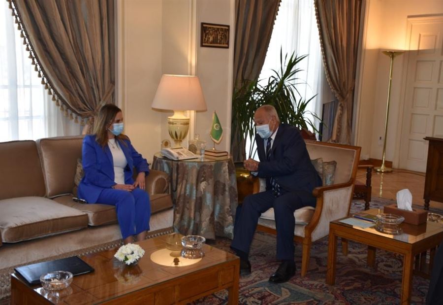 "تضامنٌ عربيٌ "مع لبنان!
