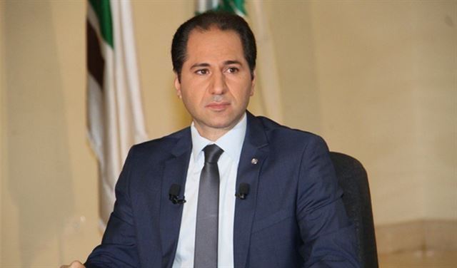 بالصورة.. سامي الجميّل لأخيه الشهيد: اشتقتلك