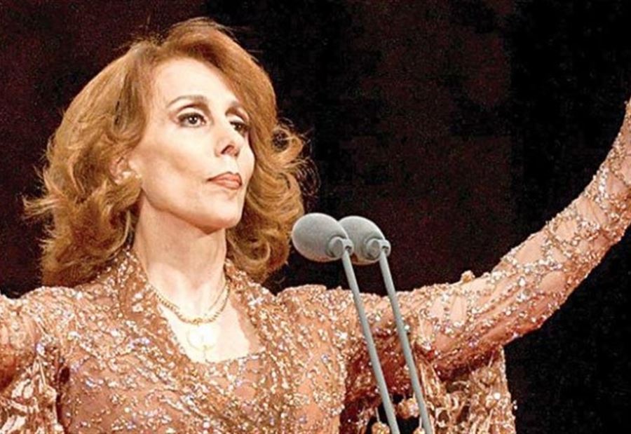 بـ"فيديو حزين"... فيروز تنعي إلياس الرحباني