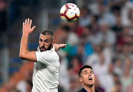 بعد 3 مباريات بالليغا... بنزيمة يحطم رقم رونالدو القياسي