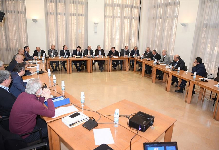 الاشغال إستمعت الى عرض عن مشاريع الصرف الصحي 
