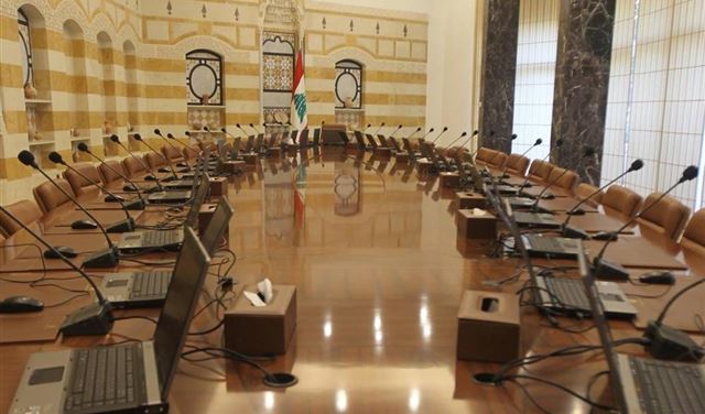 كيف يقرأ خبراء الإقتصاد مفاعيل زيادة الضرائب؟ كيف يقرأ خبراء الإقتصاد مفاعيل زيادة الضرائب؟
