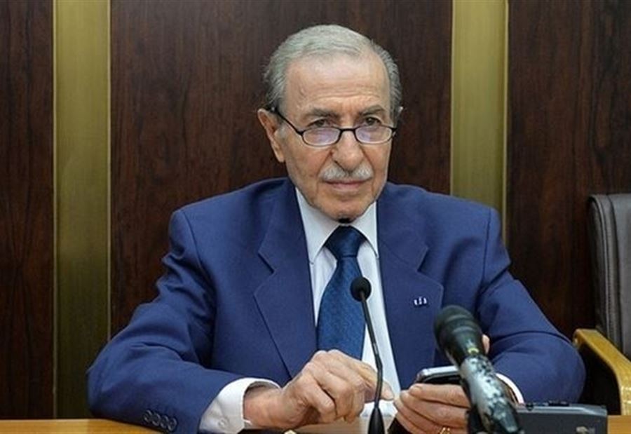 أنور الخليل "يُنبّه" دياب