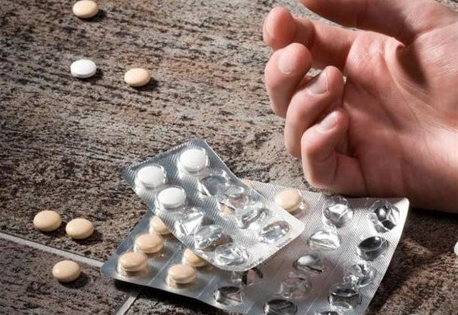 في عكار.. حبوب الأعصاب أدّت بإبن الـ19 عاماً الى المستشفى
