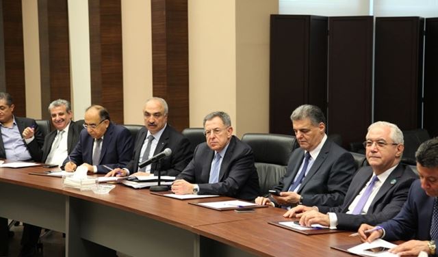 المستقبل: الاولوية لانتخاب رئيس ثم قانون انتخابي جديد