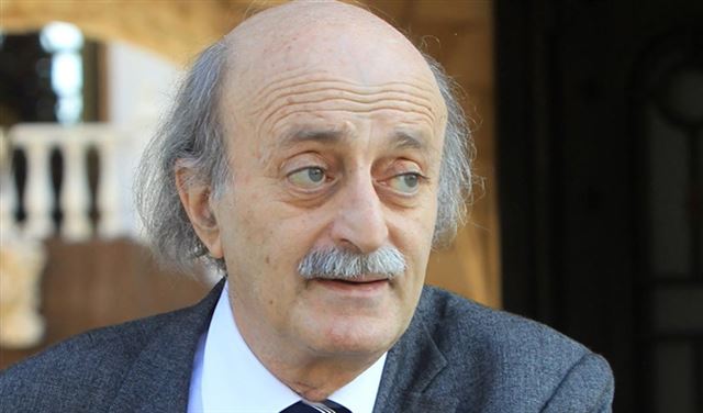 جنبلاط: المهم تفادي المعارك الجانبية