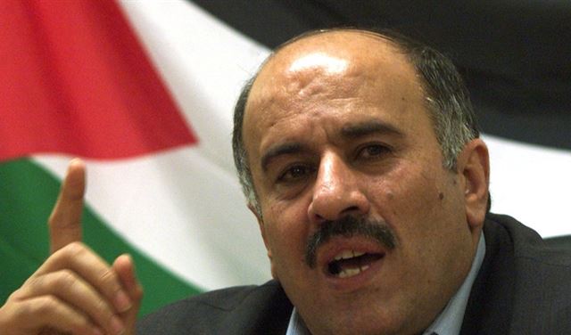 الرجوب: "مصر الدولة" لن تقبل طعن الشعب الفلسطيني