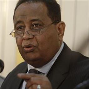 السودان تنتقد تعامل واشنطن مع مسؤوليها 