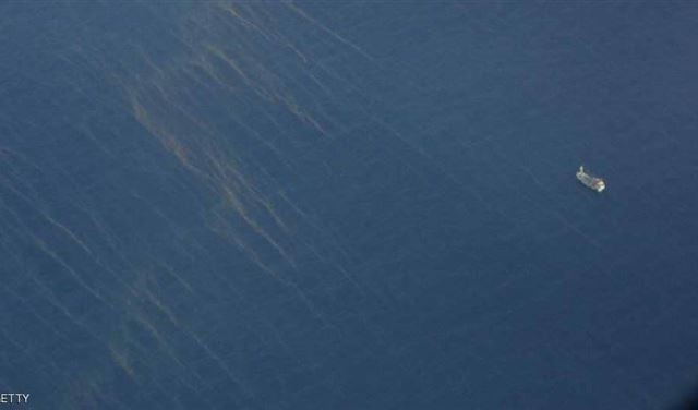 غرق عبارة على متنها 80 شخصا في المحيط الهادئ