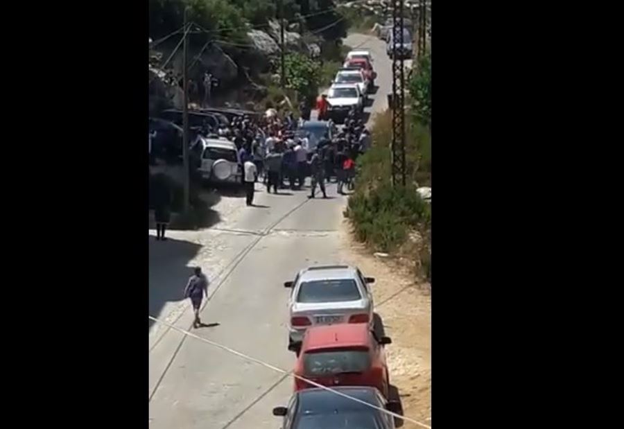 بالفيديو: إشكال كبير بين مندوبي "هوا عكار" والأهالي