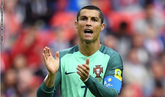 رونالدو يرزق بتوأم ويغيب عن البرتغال 