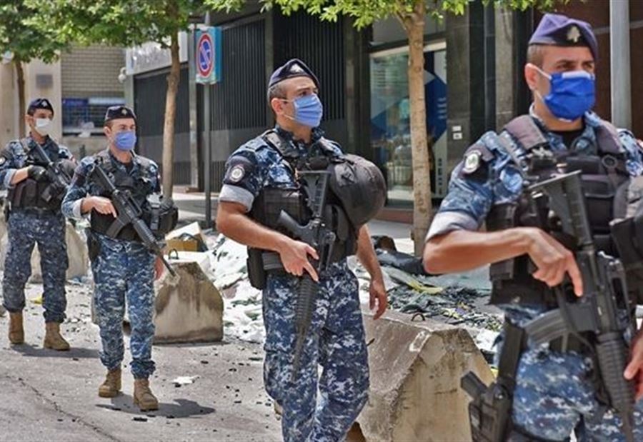الأمن وبازار المصالح الخاصة
