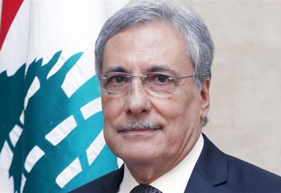 الخوري "يأسف"... ما علاقة ميقاتي؟
