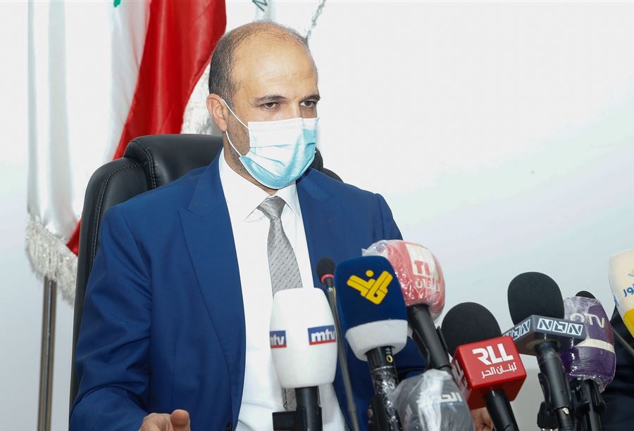 حسن: سنُوصي بإقفال عام لمدة 15 يوماً في  هذا الحال...