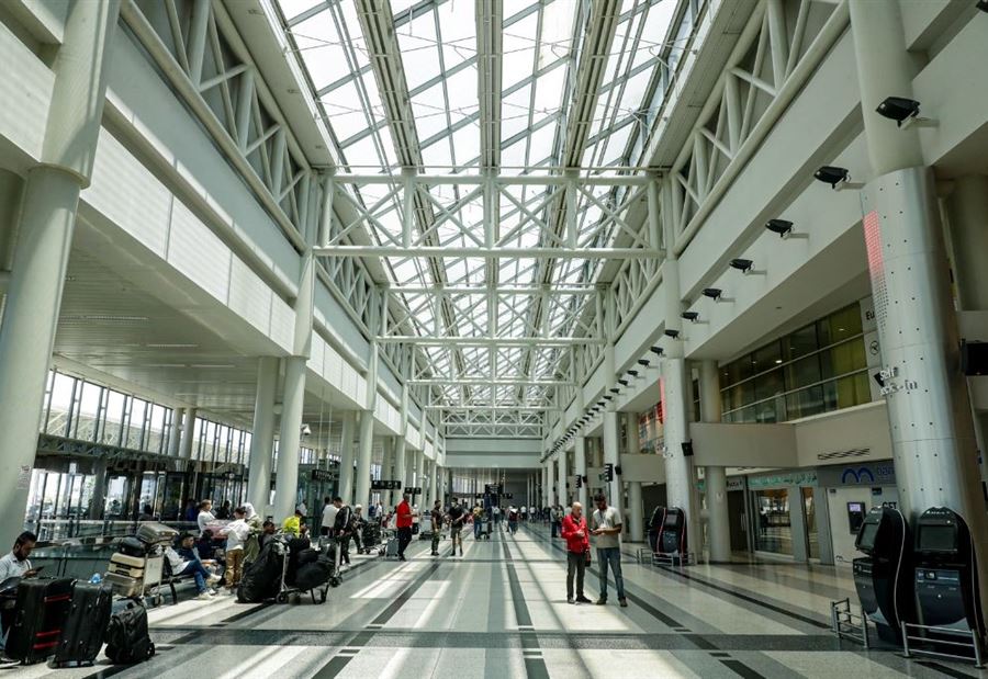 الكبتاغون إلى الواجهة... صيدٌ ثمين لجمارك المطار! (صور)