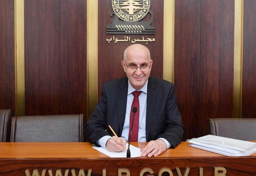 عراجي يتحدّثُ عن تصنيع الدواء محليًا 
