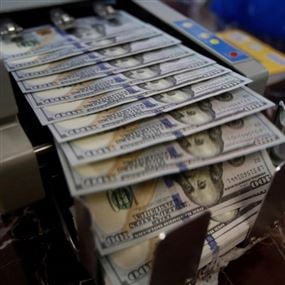 الأميركيون يراقبون بحزم أسواق الصرف