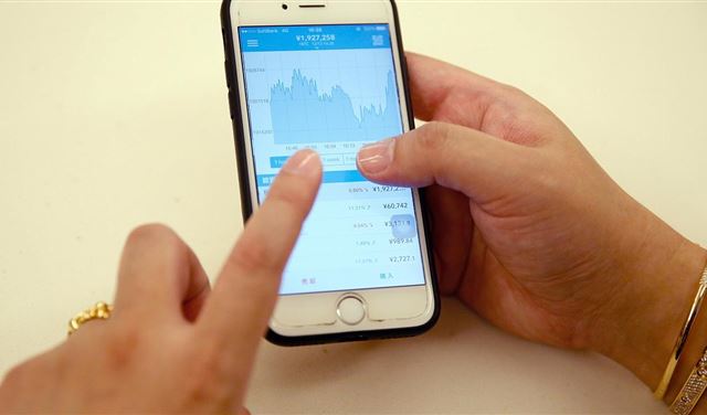 الداخلية السعودية تحقق في "معاملة غير مهنية" مع مقيمة أميركية