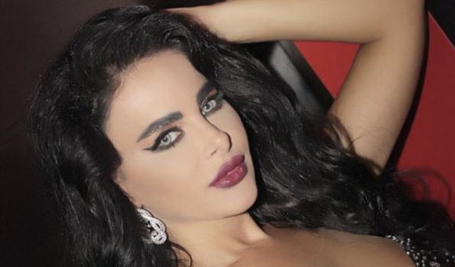 ليال عبود تتبرع بأجرها لمعالجة رضيعة 