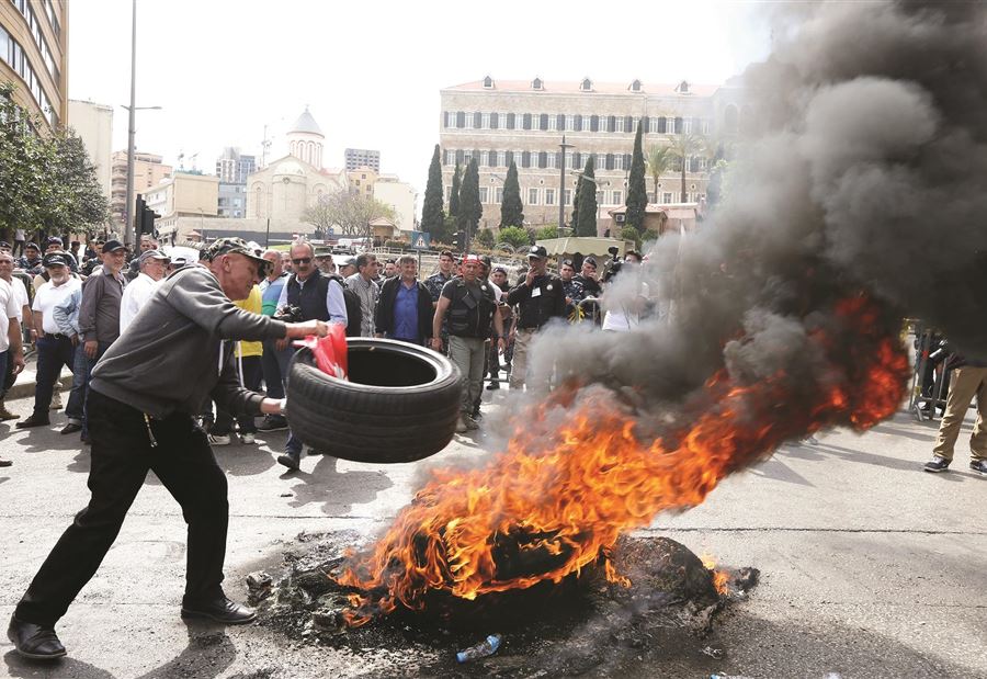هل يدخل لبنان في الفوضى "الجوّالة"؟