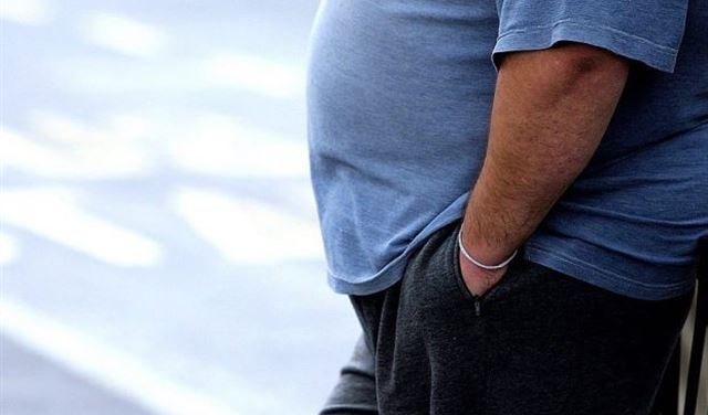 دراسة جديدة تؤكد: السهر يسبب البدانة