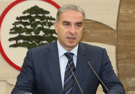 فرعون: بحثنا مع سلام شؤون المطار
