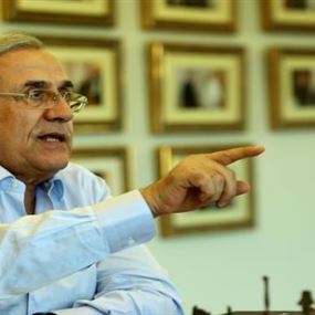 سليمان: من يعطّل الرئاسة ينفذ انقلاباً..  وحزب الله مشارك