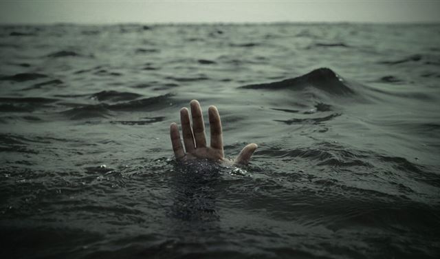 بعد 24 ساعة.. عثروا عليه غريقاً في صور