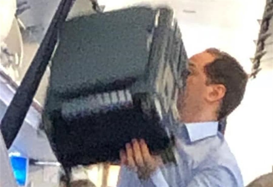 بالصور: الجميل "حامل شنطتو ورايح" بالصور: الجميل "حامل شنطتو ورايح"