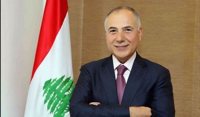 طاولة مستديرة بين دبوسي ووفد من السفارة السويسرية