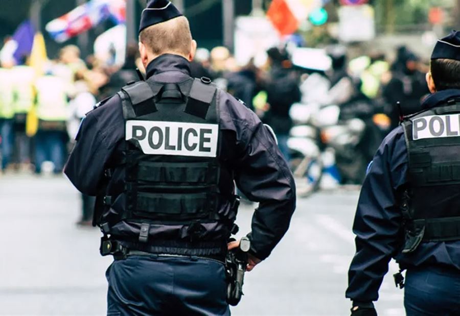 "حالة استنفار متواصلة وتهديدات أمنية تربك فرنسا" "حالة استنفار متواصلة وتهديدات أمنية تربك فرنسا"