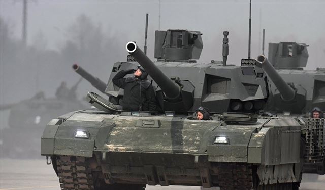عشر دول تمتلك أكبر قوة دبابات في العالم بينها دولتين عربيتين