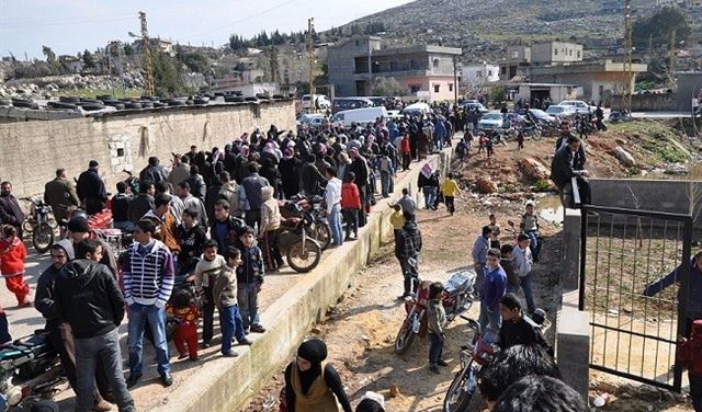 "حزب الله" يفتح ملف "النازحين".. والبداية من عرسال "حزب الله" يفتح ملف "النازحين".. والبداية من عرسال