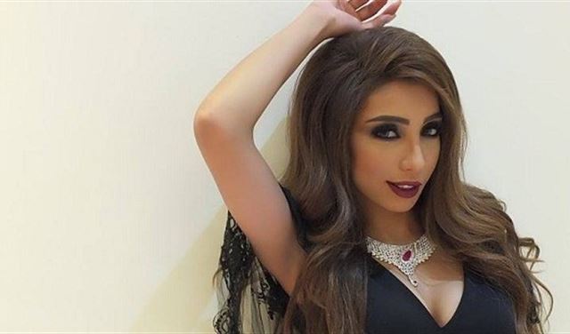  دنيا بطمة … حامل؟