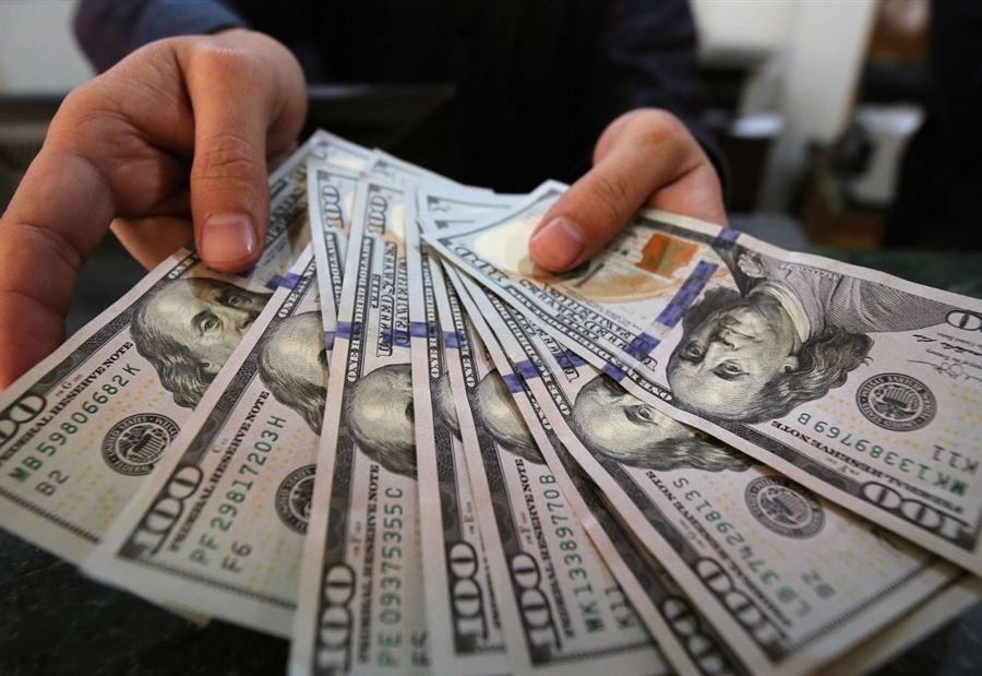 كيف افتتح دولار السوق السوداء صباح اليوم؟