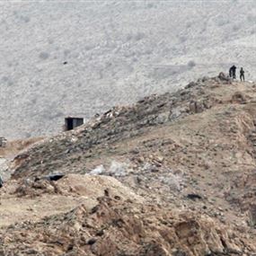 الجيش يقصف تحركات للمسلحين في جرود عرسال