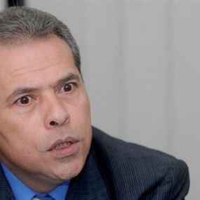 ضرب توفيق عكاشة بالحذاء في مجلس النواب